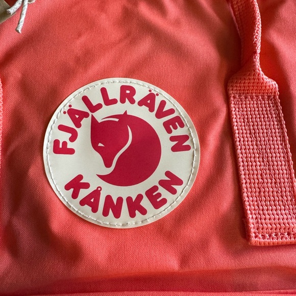 Fjallraven Kanken Classic - Picture 3 of 6